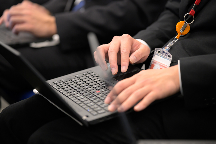 New employee performing the final workshop exercise